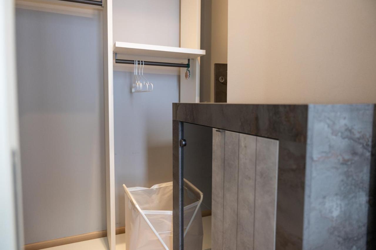 5 Min Duomo Luxury Home In Brera Design District Milan Bagian luar foto